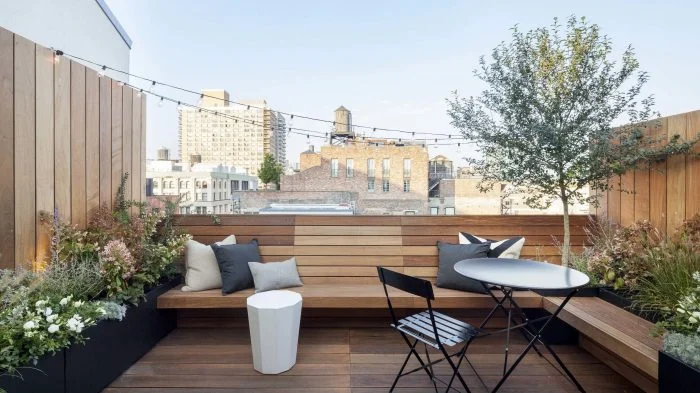 Balkon terrasse pflanzen covered blumen ideen decks midtown